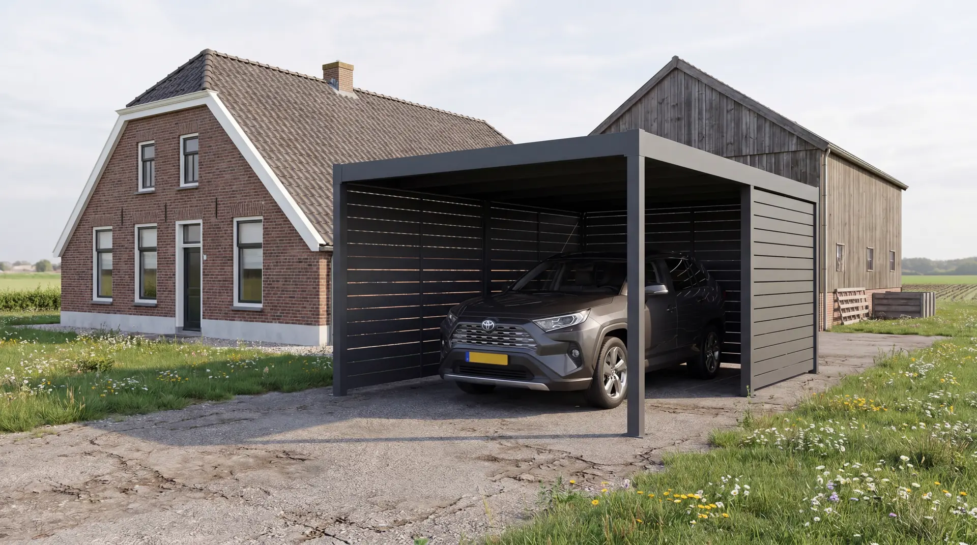Verandera Shield carport in antraciet met zijwanden bij landelijke boerderij — afgesloten carport voor extra bescherming